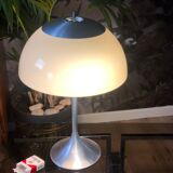 Mushroom lamp foot tulip