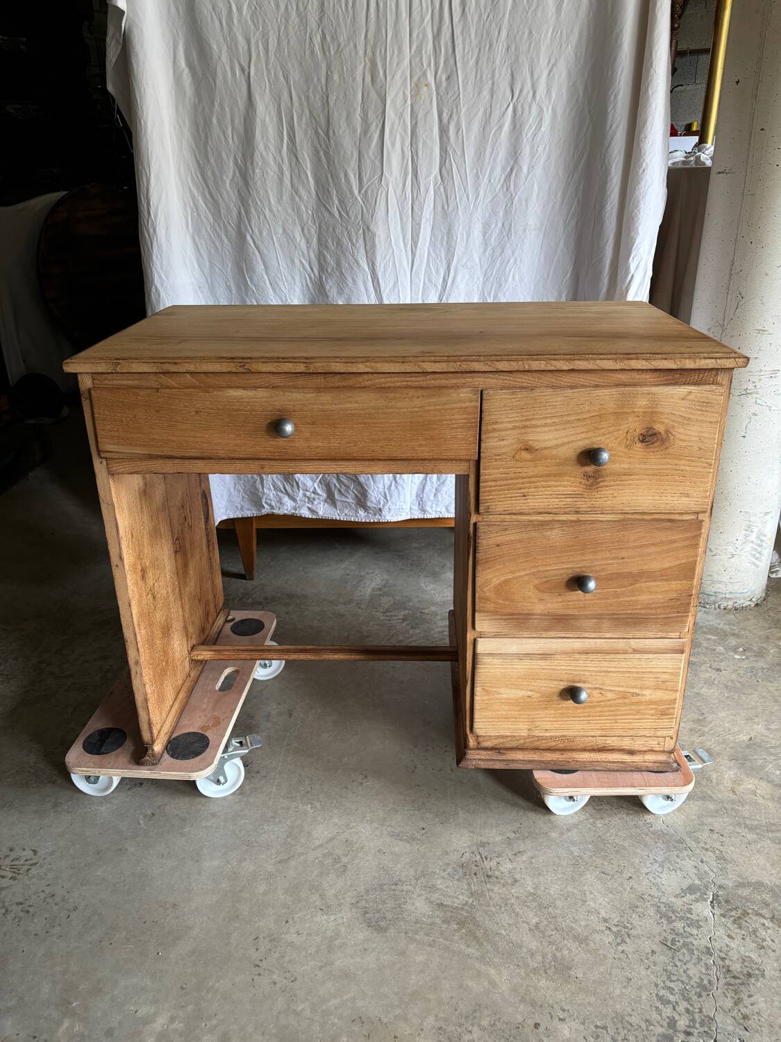 Bureau bois massif 1930