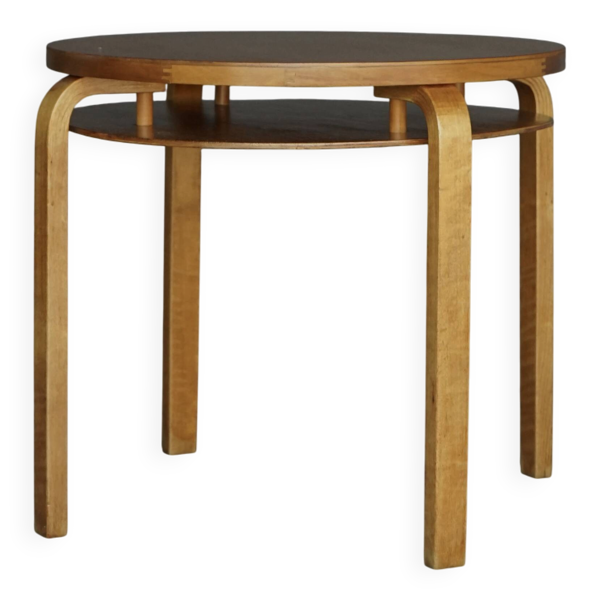 Table d'appoint à deux niveaux Modèle 70 d'Alvar Aalto en bois de bouleau. Finlande, années 1940.