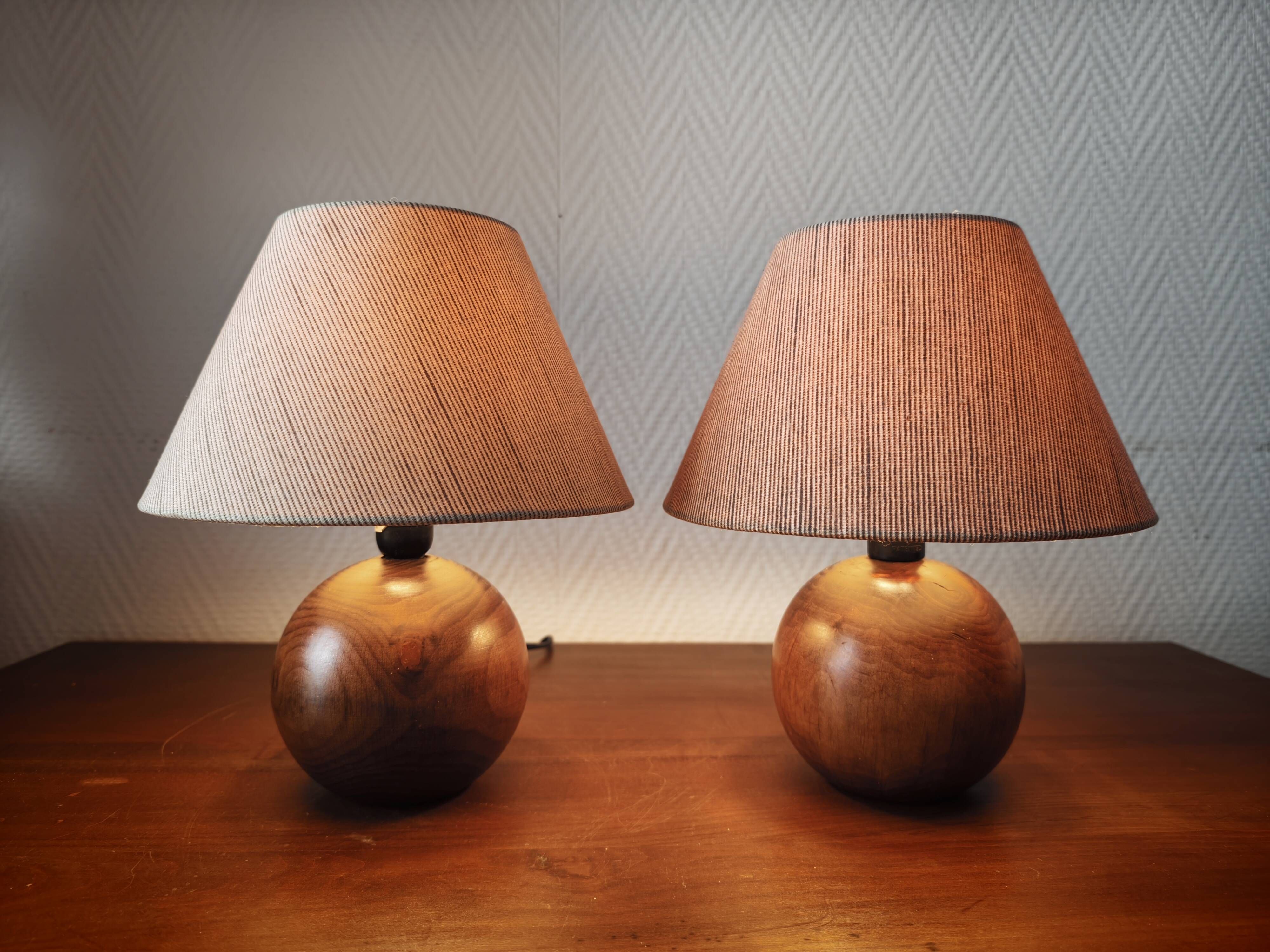 Pair of solid wood ball lamps 1980
