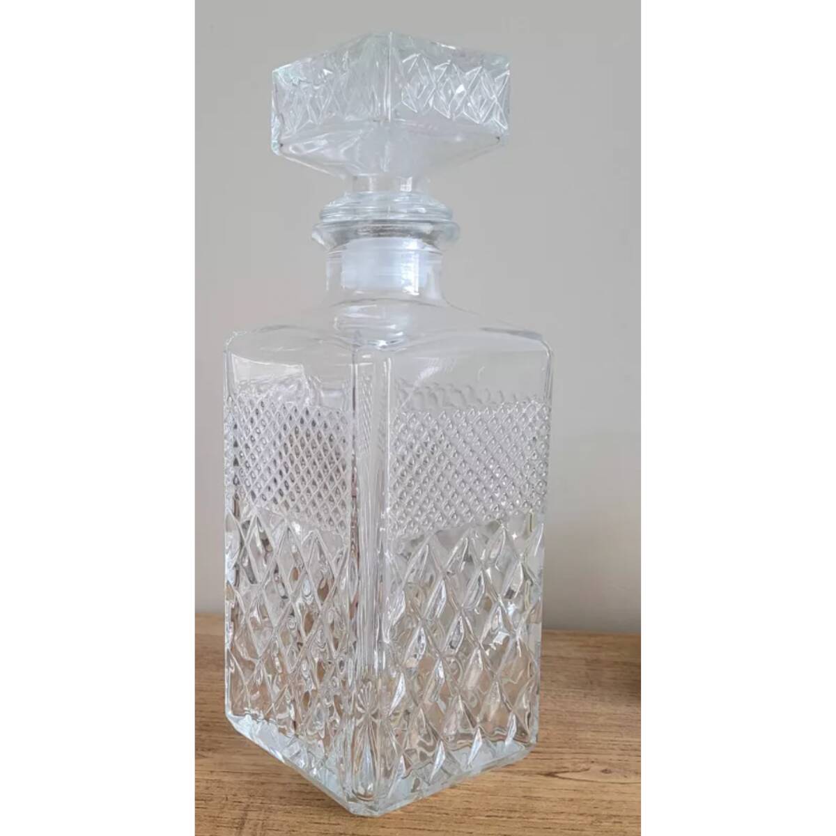 La Redoute x Selency whiskey decanter 04