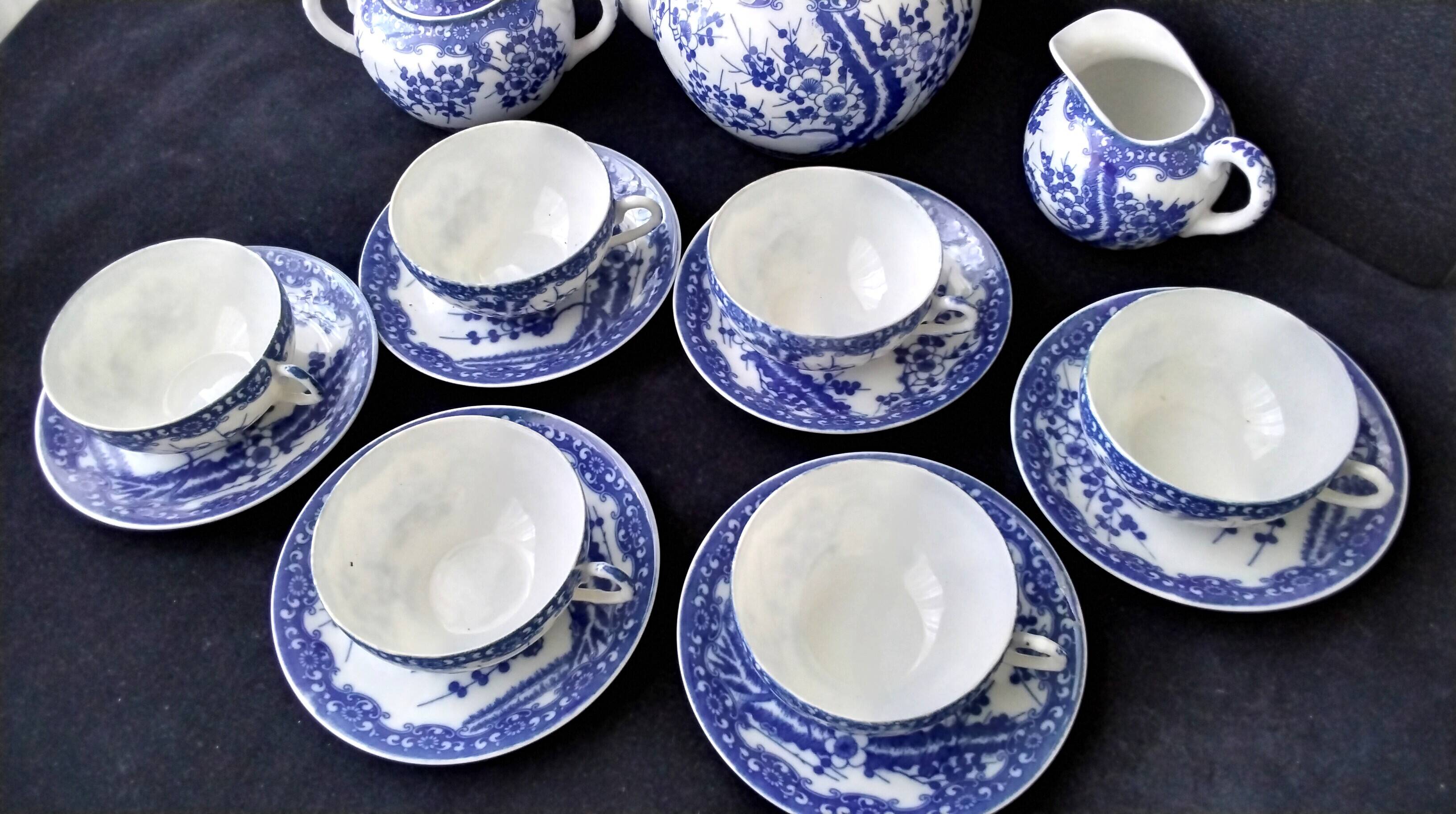 Service à thé en porcelaine du Japon