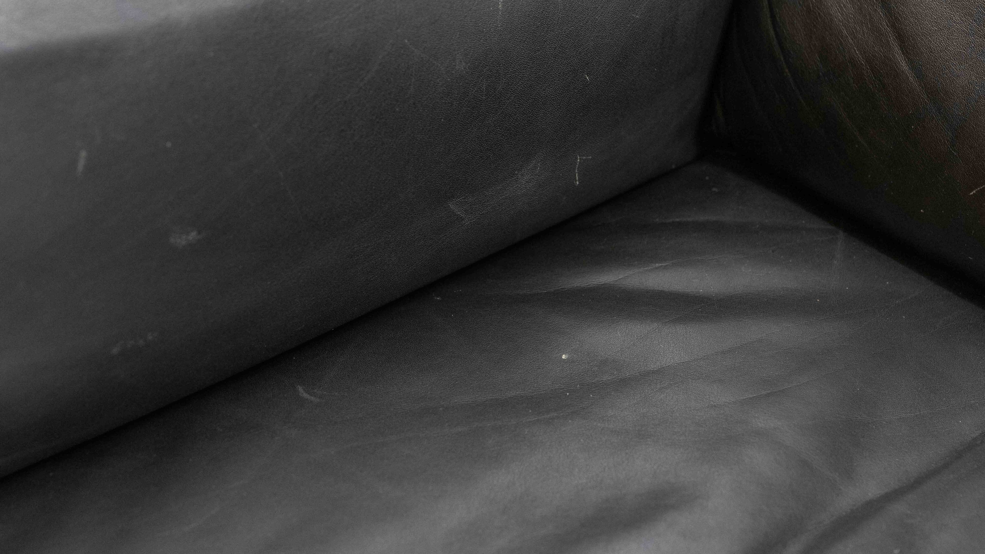 Bastiano Leather Sofa in Black by Tobia Scarpa for Gavina / Knoll