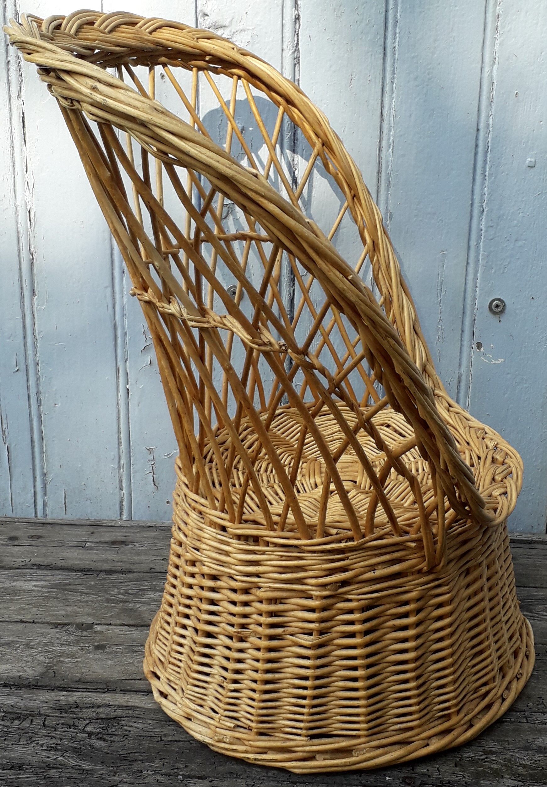 Wicker children's chair