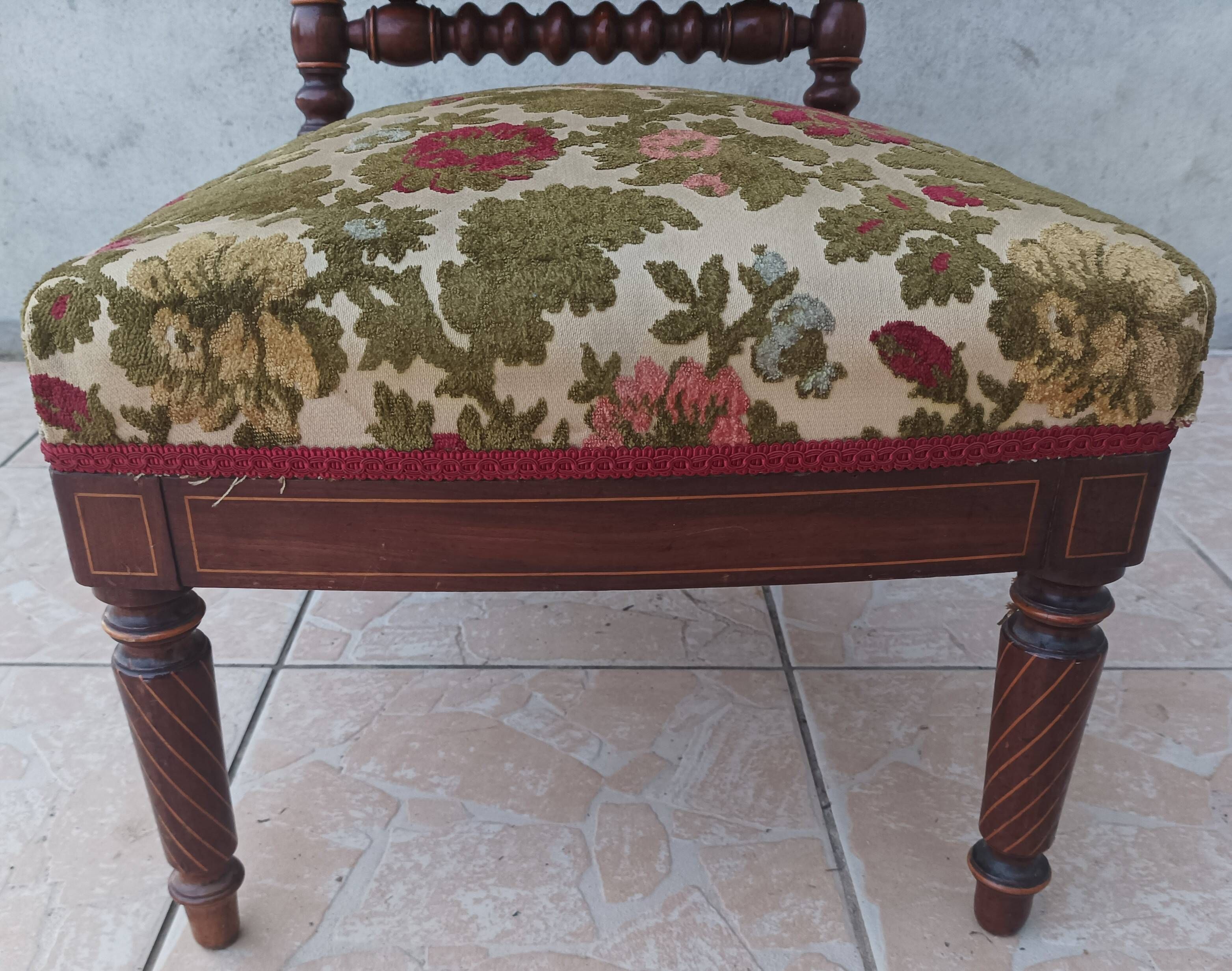 Louis XIII prie-dieu in mahogany, 19th century.