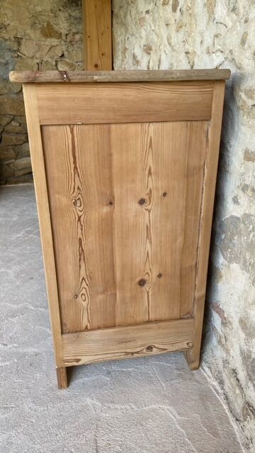 country buffet in raw wood
