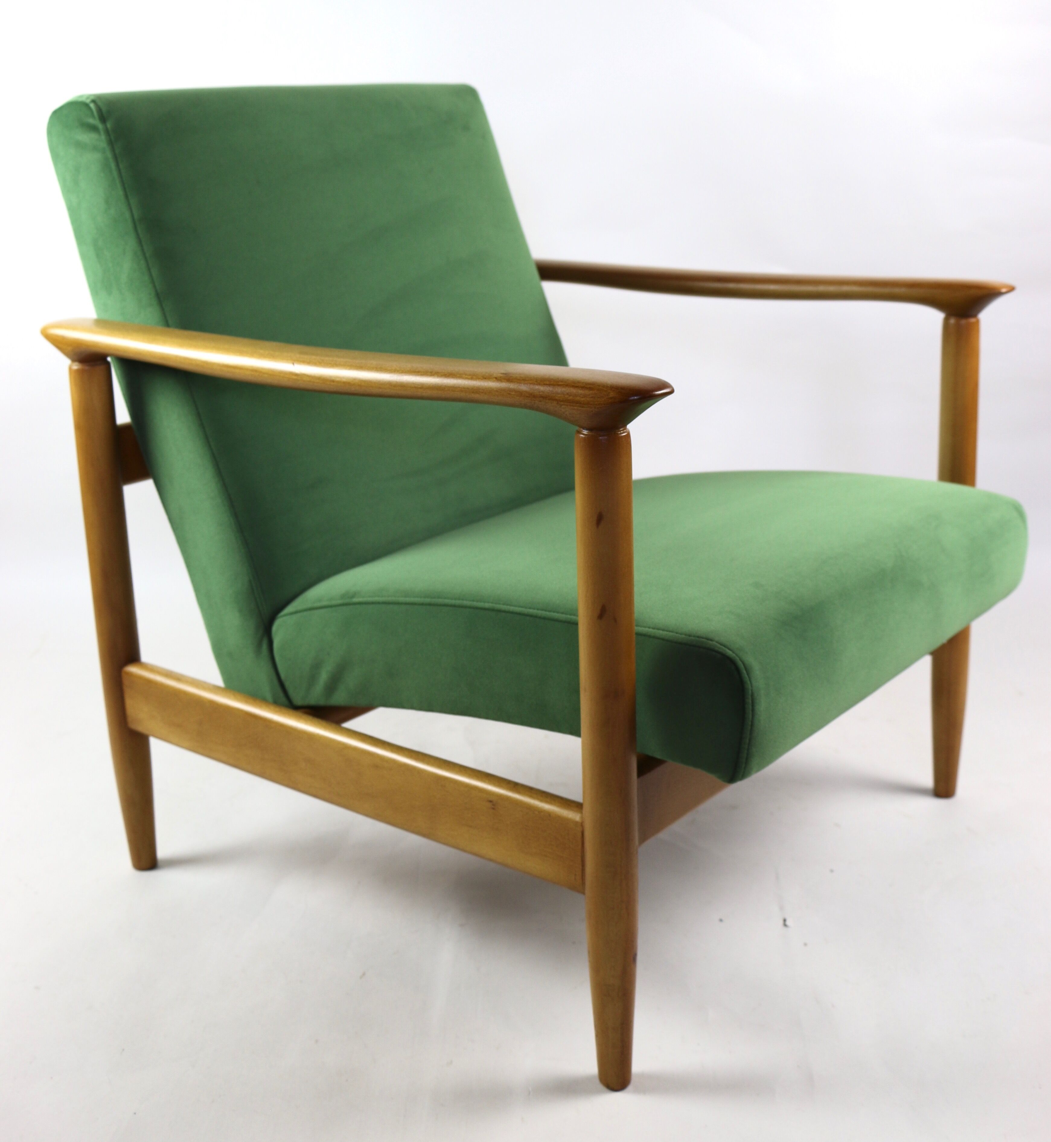 Fauteuil vert par Edmund Homa, années 1970