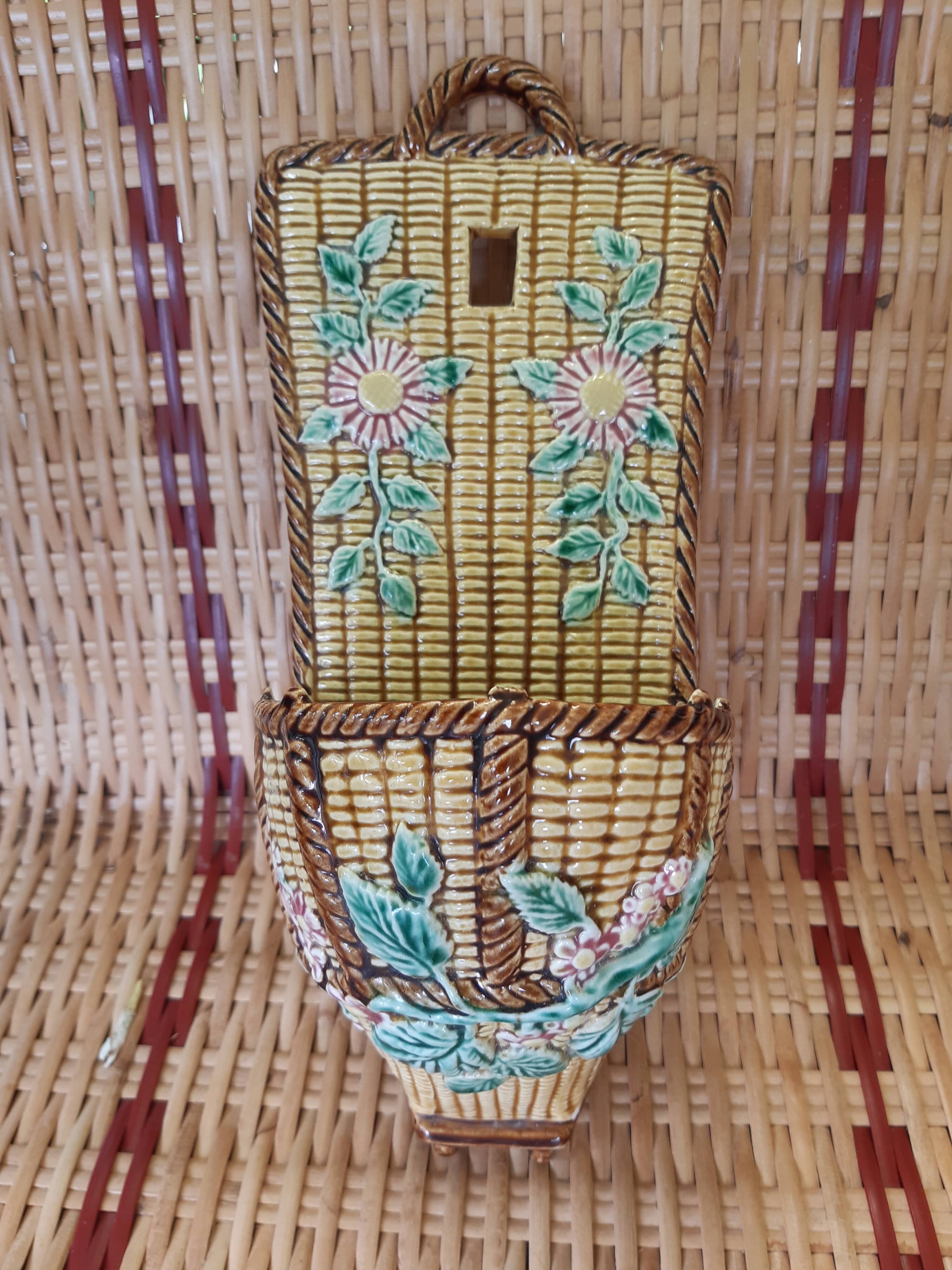 Bouquetiere barbotine