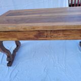 Large tray table