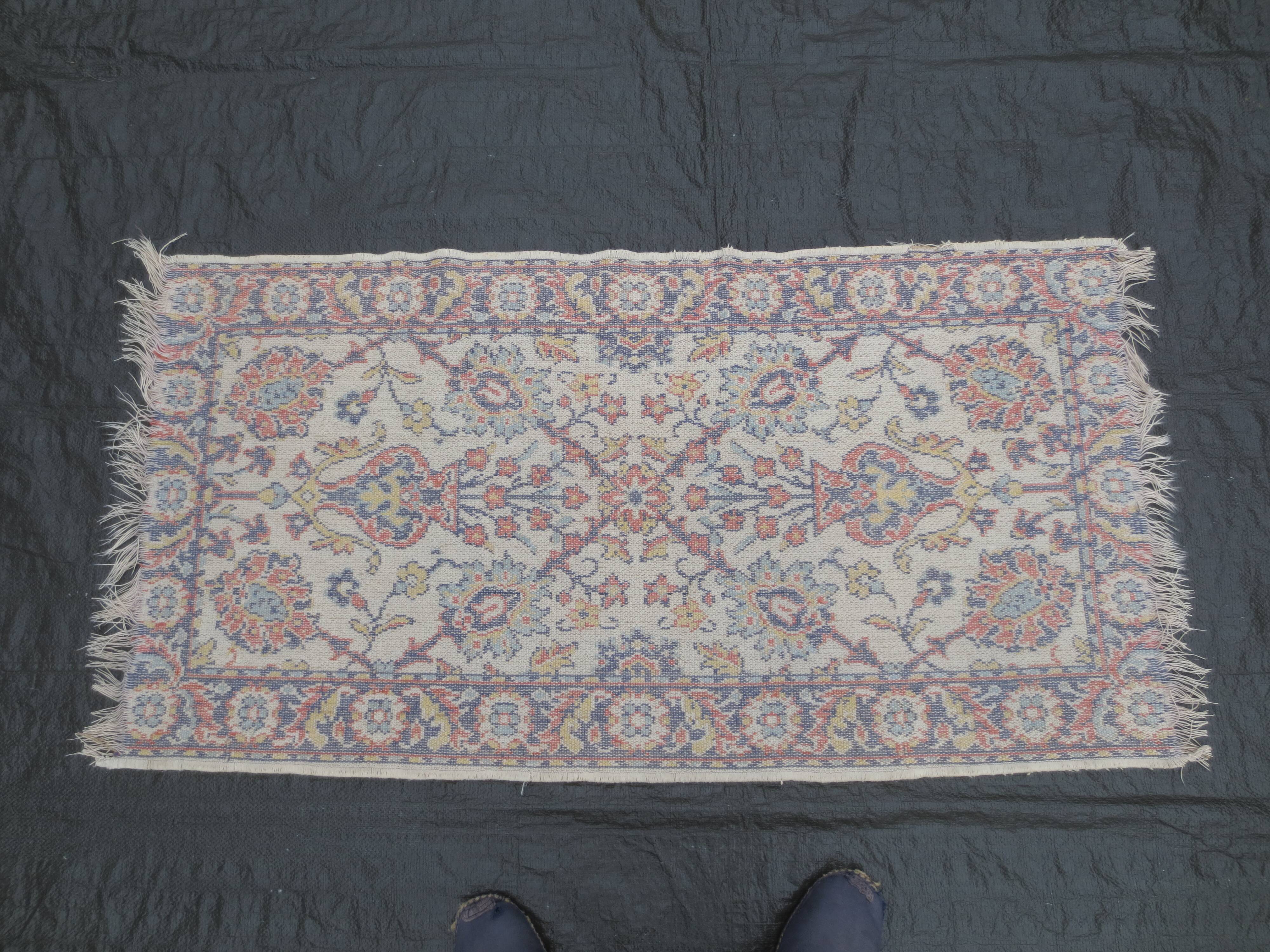 Old small wool carpet / oriental decoration sand blue / red 130x63cm