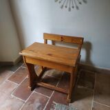 Child desk in solid pine 70s