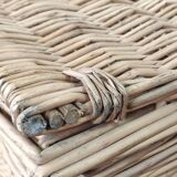 Coffre en osier tressé vintage