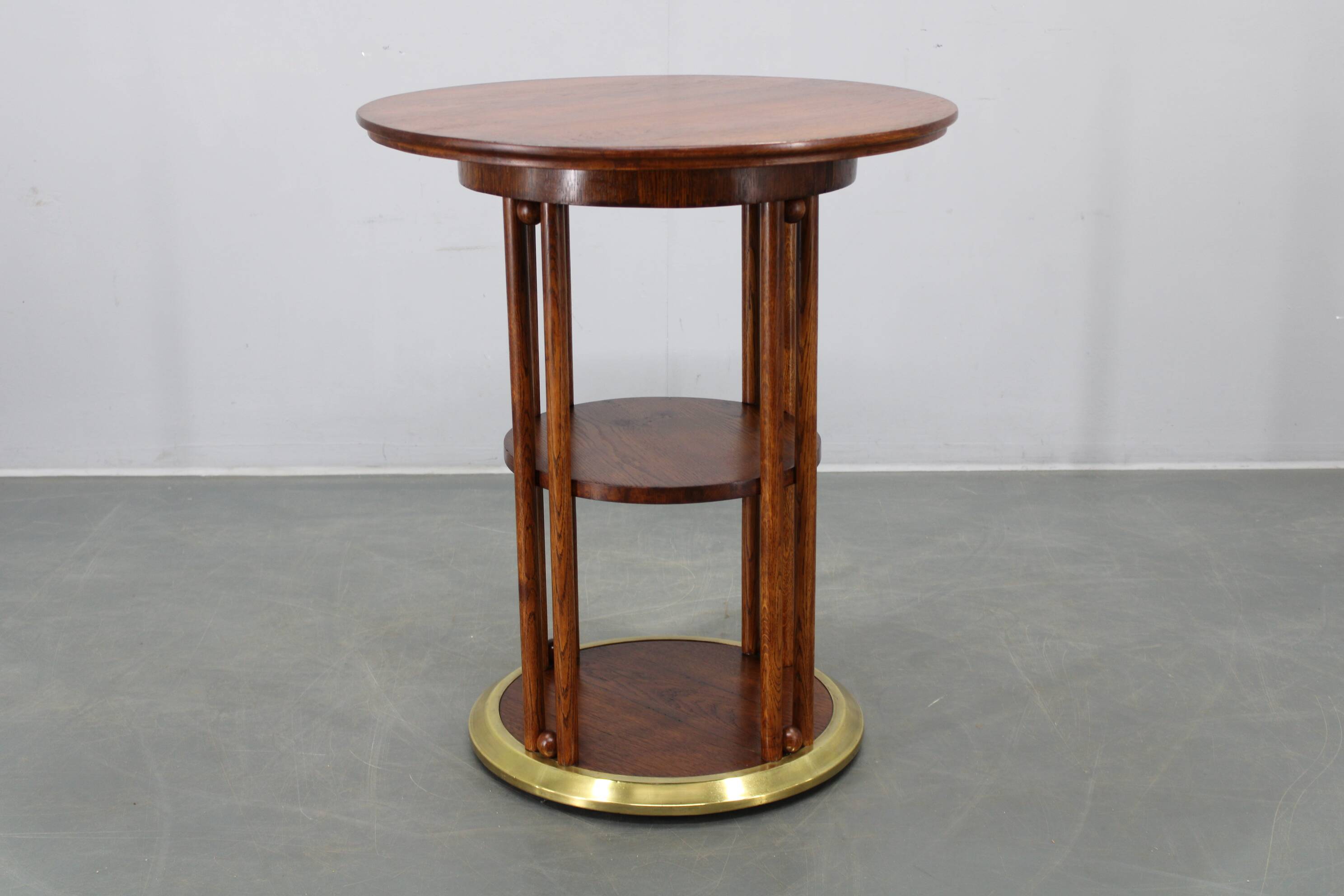 Vienna Secession coffee table in oak and brass, Czechoslovakia, 1920s.