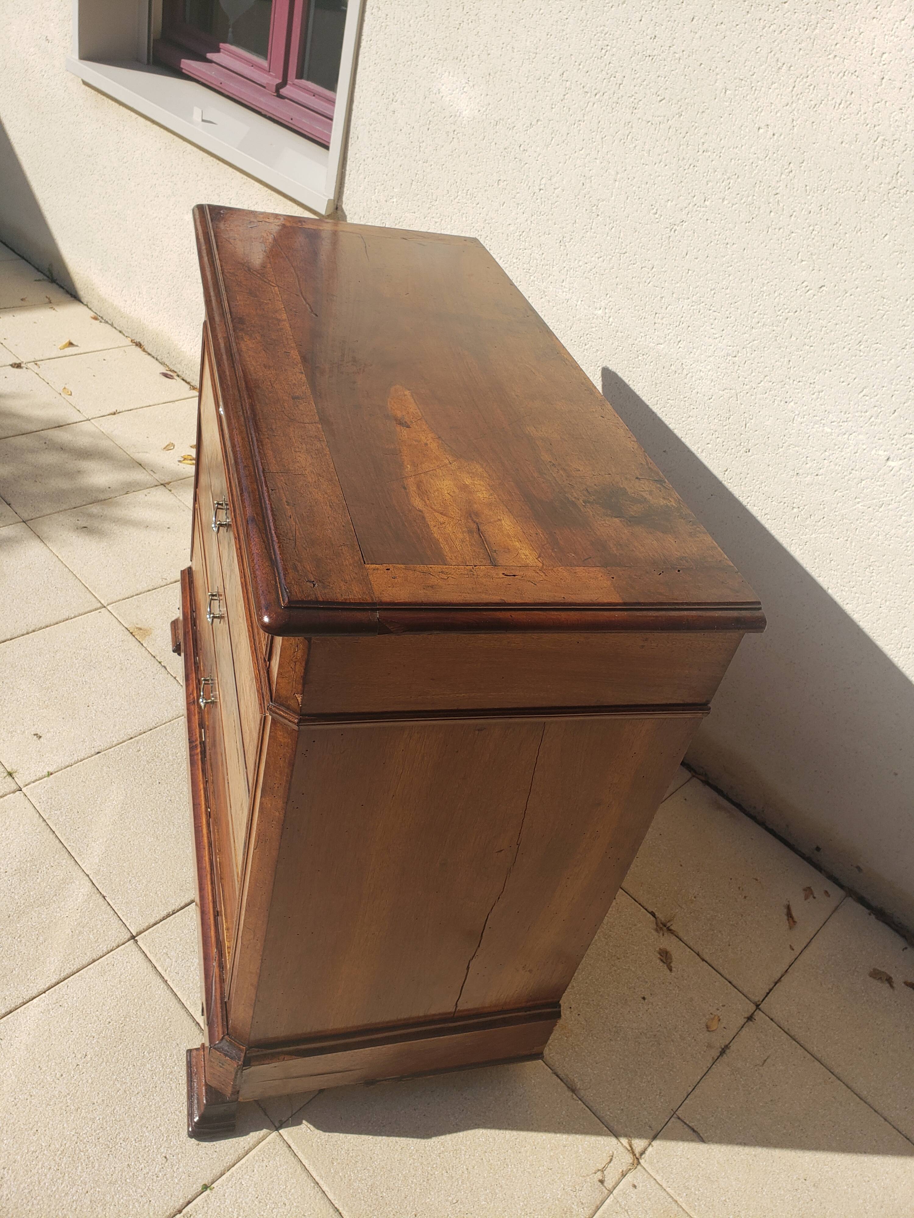 Antique Louis Philippe walnut chest of drawers