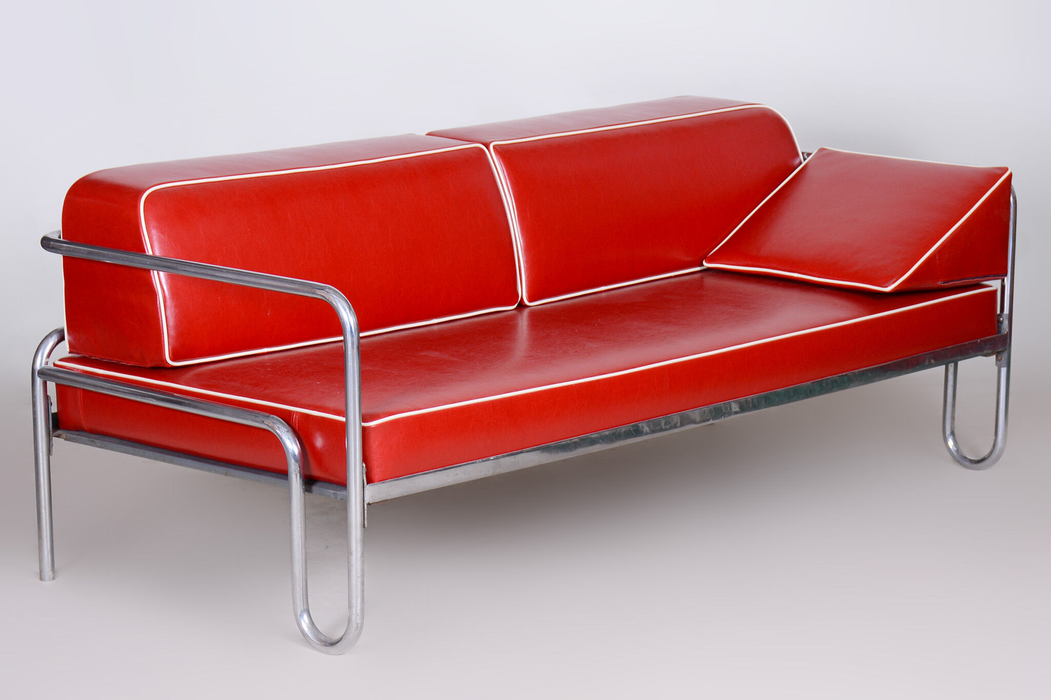 Fully restored red bauhaus sofa, high-quality leather, tubular chrome, 1930s