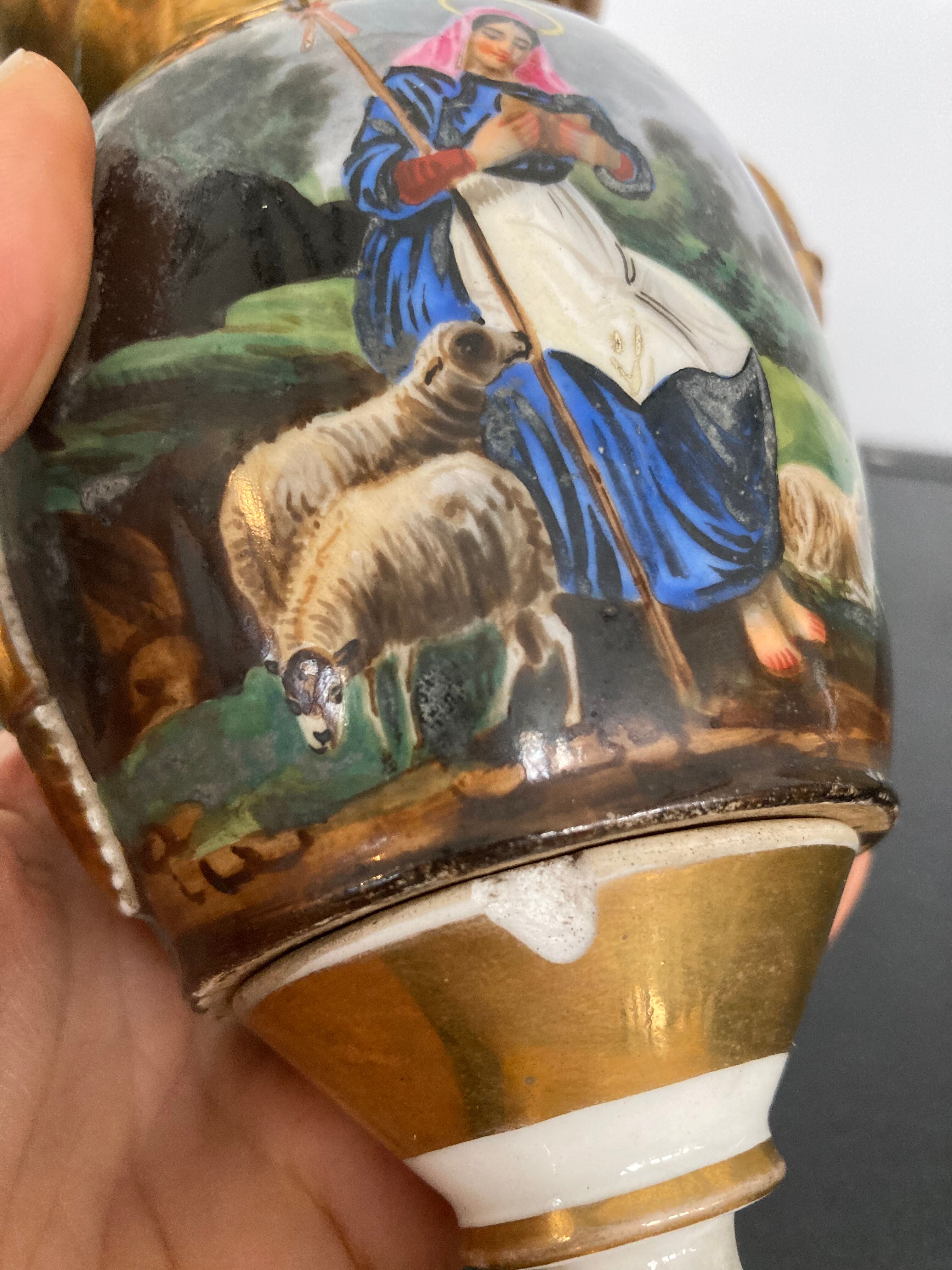 Porcelain vase XIX on pedestal Saint Jeanne