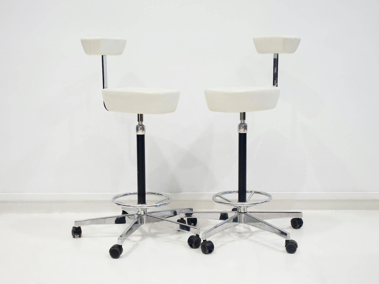Nelson White chair pair for Vitra