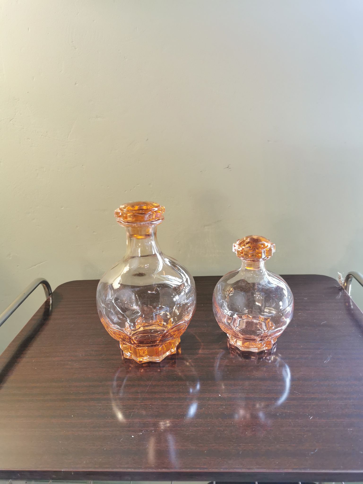 Paire de carafes rondes art déco