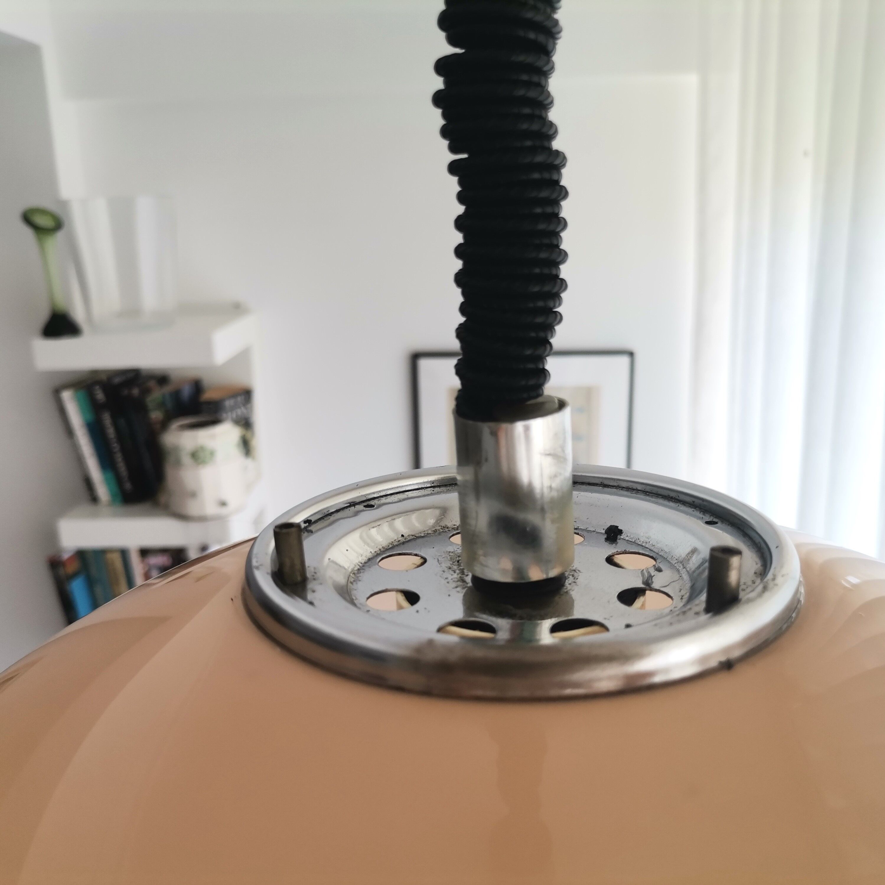Italian 1970s Meblo pull down lamp by Massoni for Guzzini