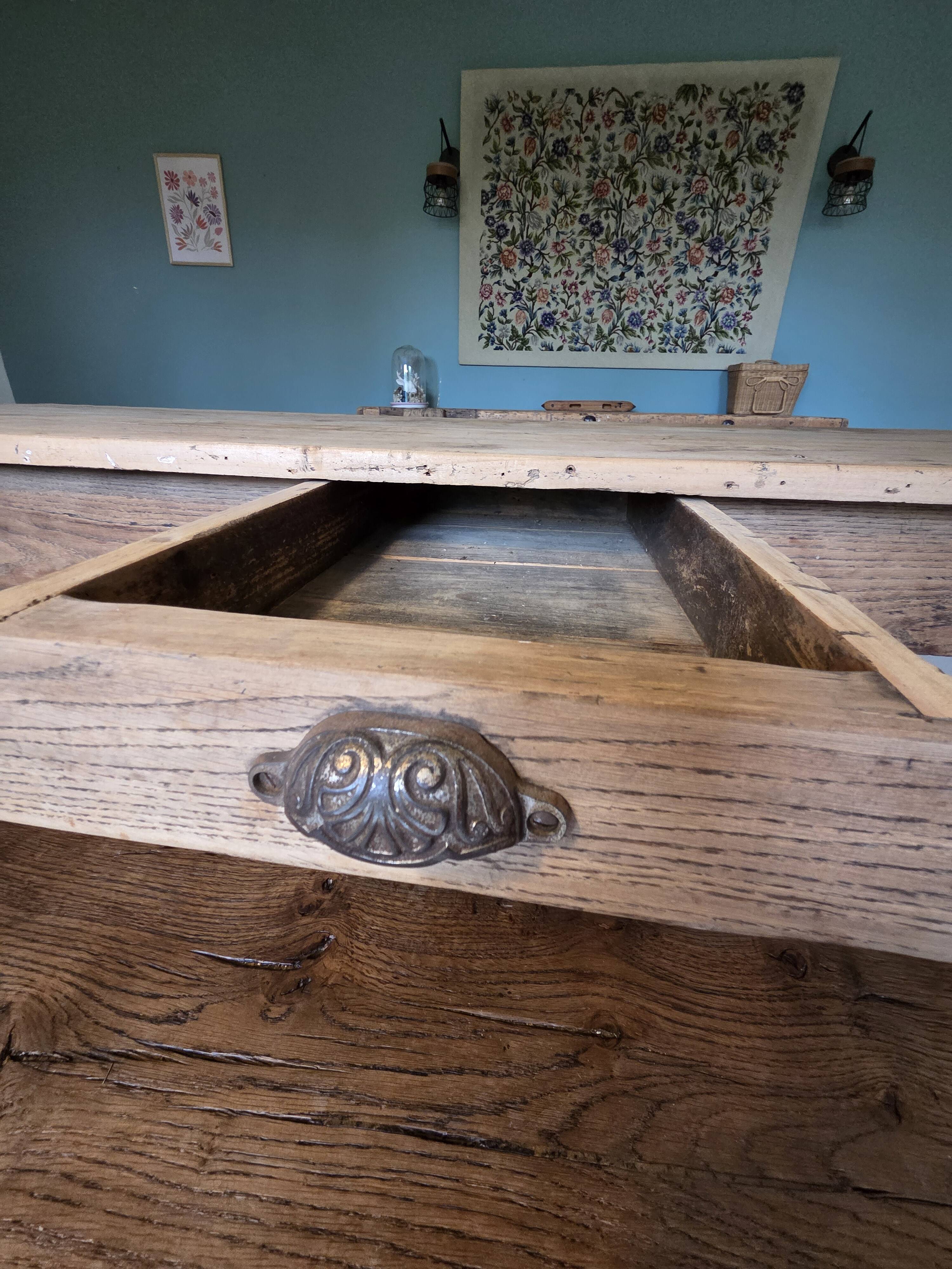 Solid pine farmhouse table and its bench - 19th century - Authentic patina