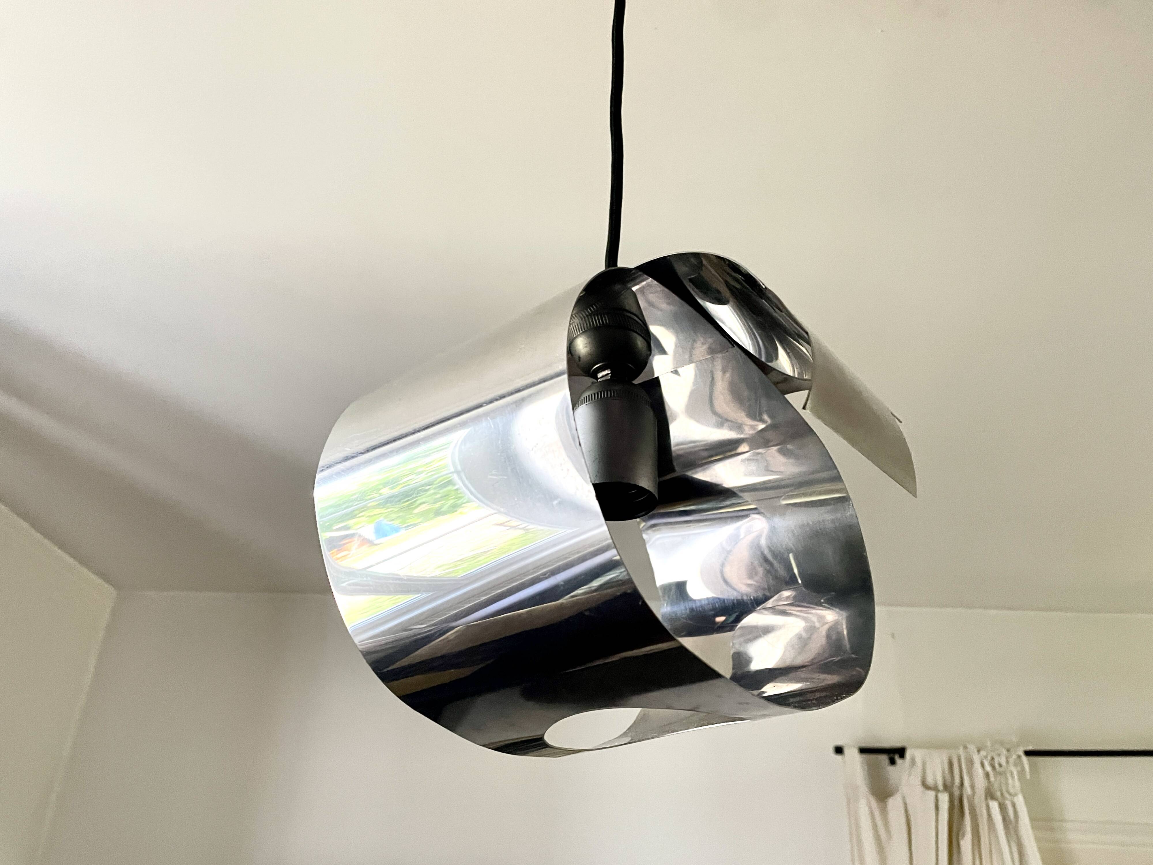 Suspension space age en chrome 1970