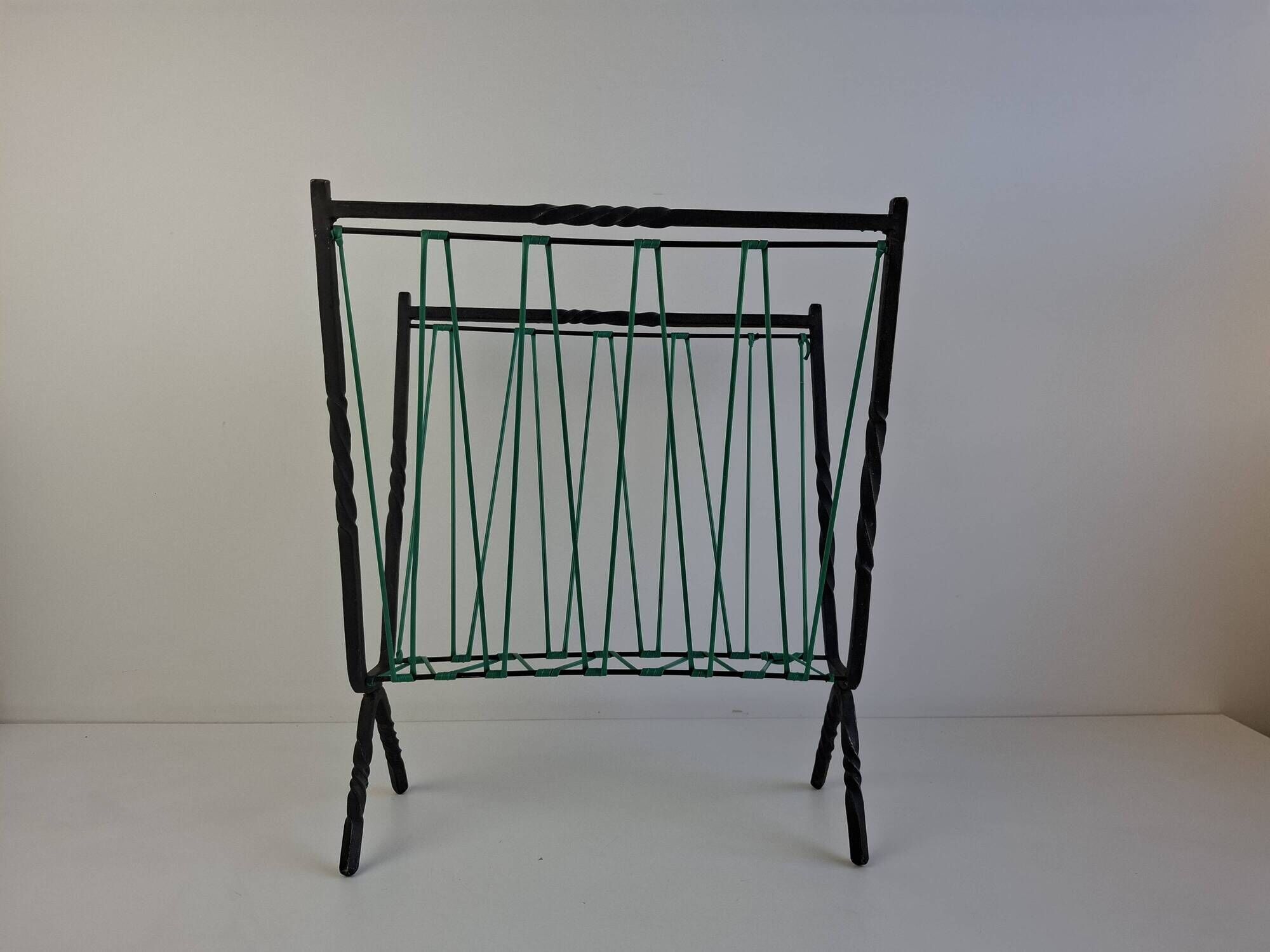 1960 Czechoslovakian Mid-Century Magazine Rack with Green Wire