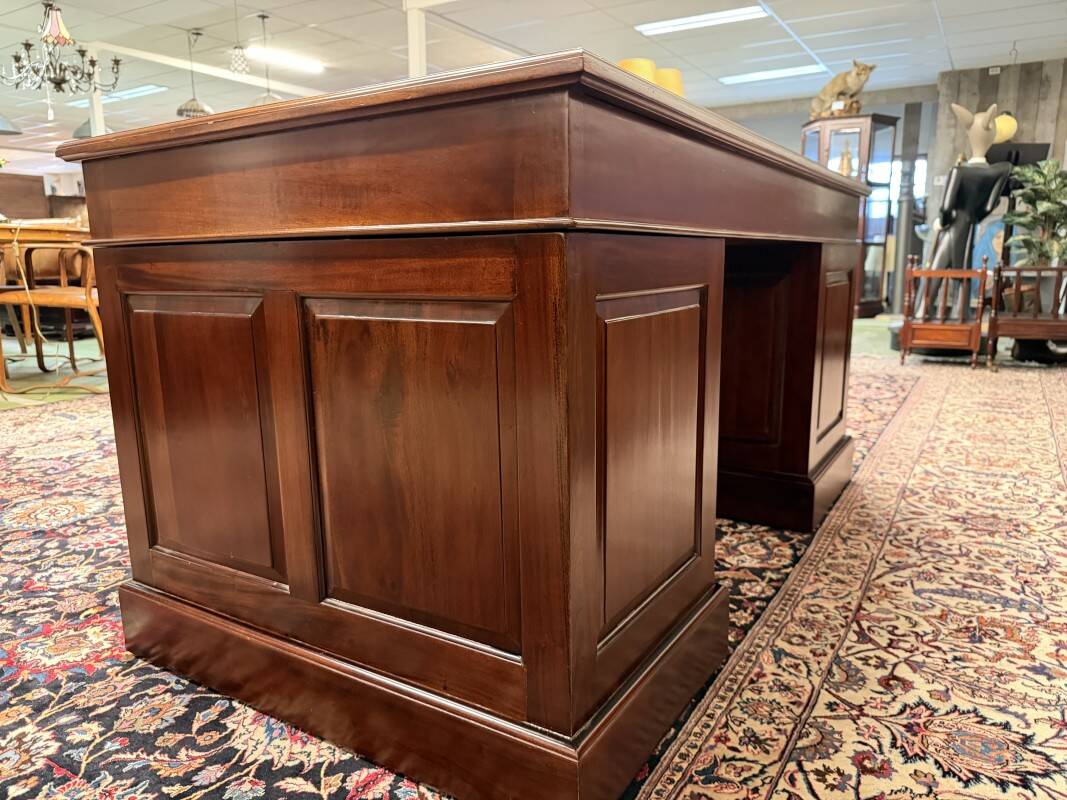 Classic English Desk