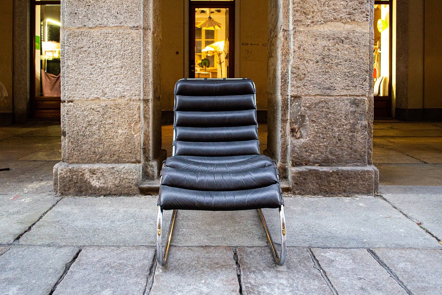 MR chaise longue by Ludwig Mies Van Der Rohe for Knoll, 1980s