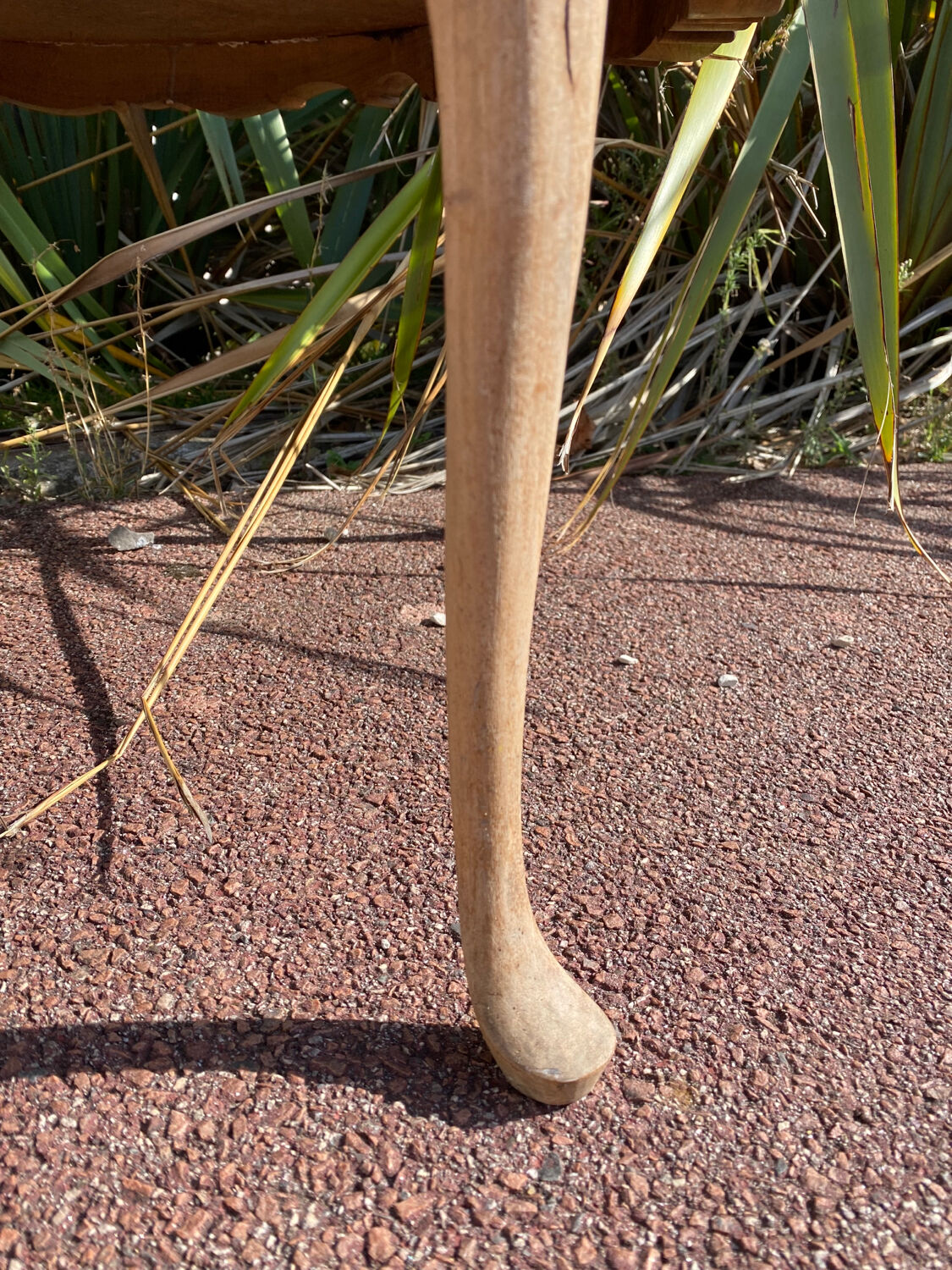 Antique chippendale style sandblasted wood coffee table