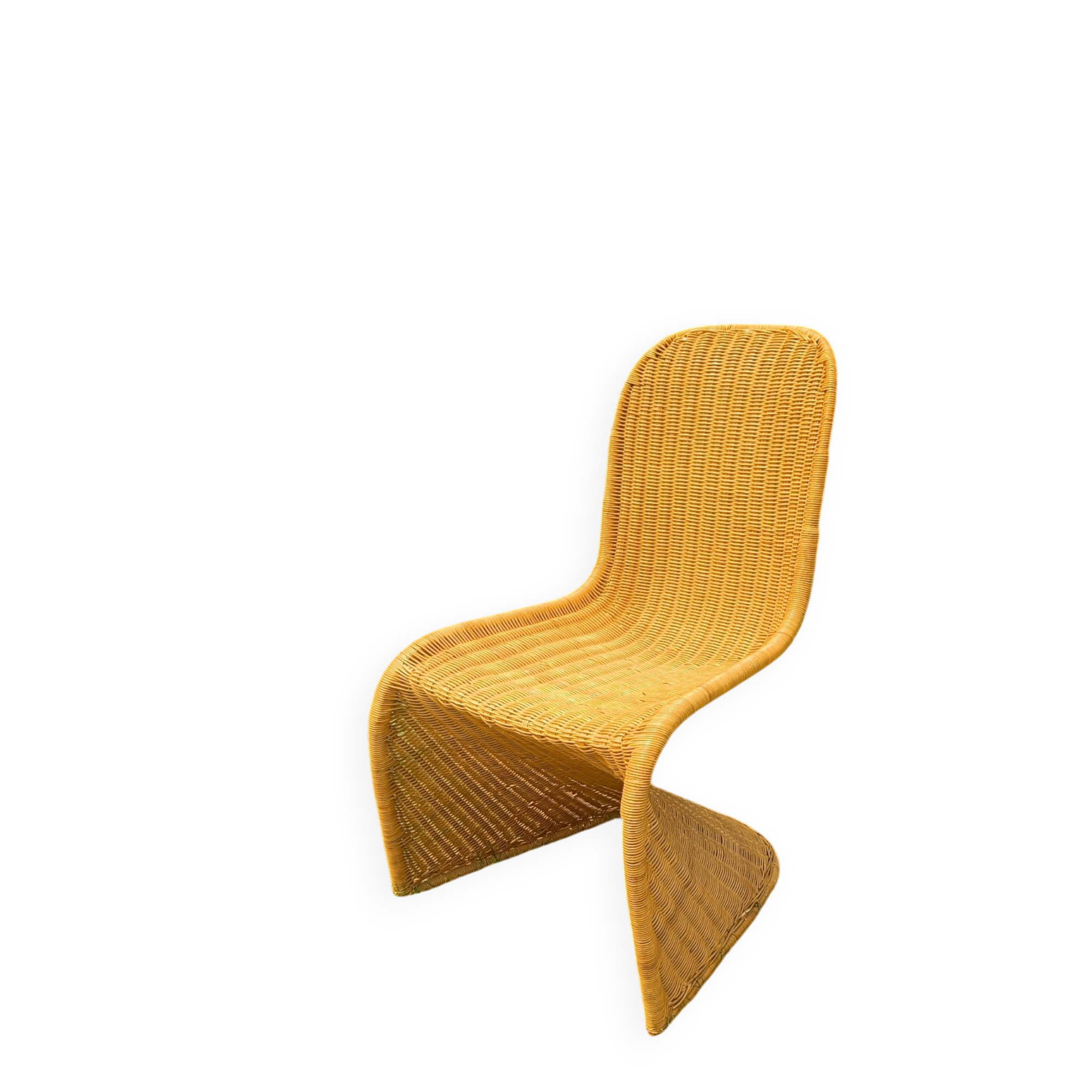 chaise en rotin style Verner Panton