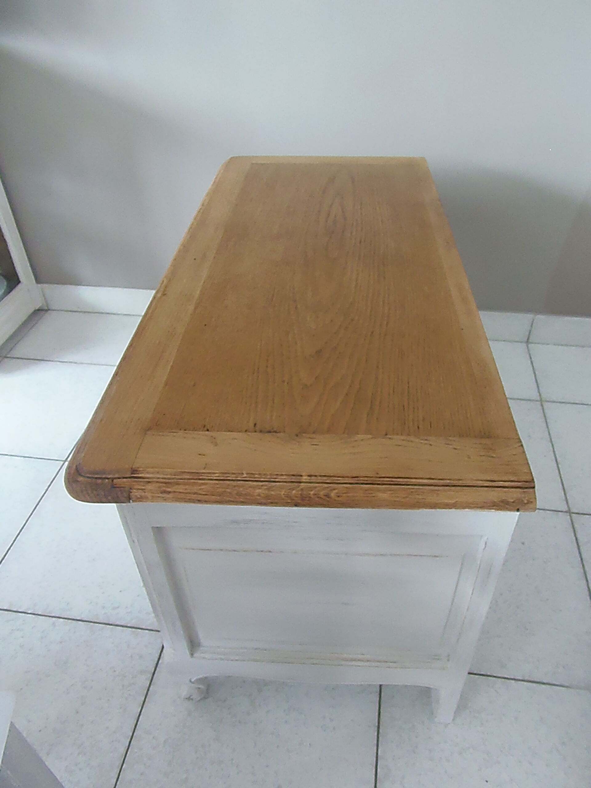 Former trunk style Louis XV in  oak