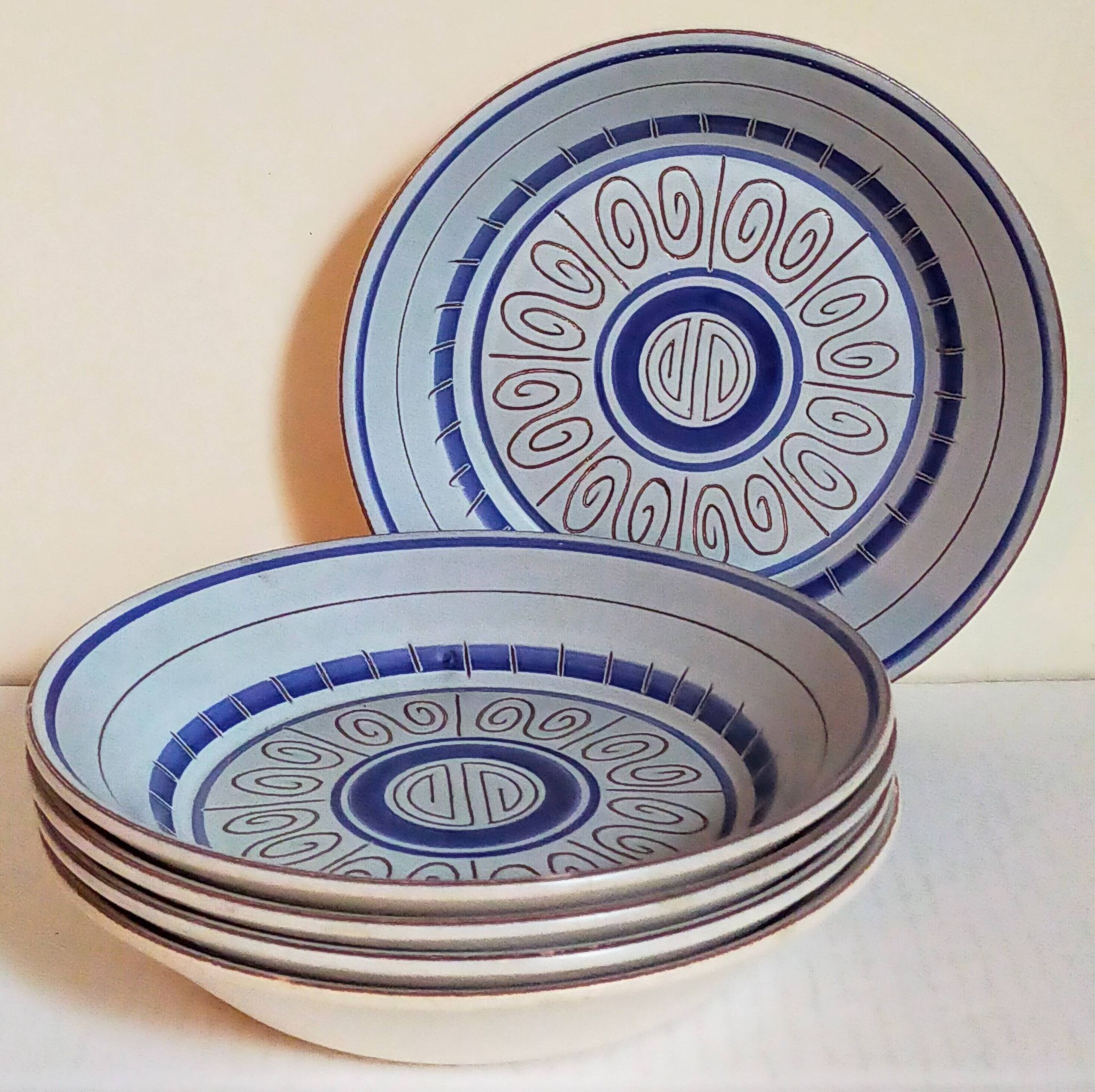Cinq assiettes creuses céramiques M.B.F.A  PORNIC vintages service Daphné
