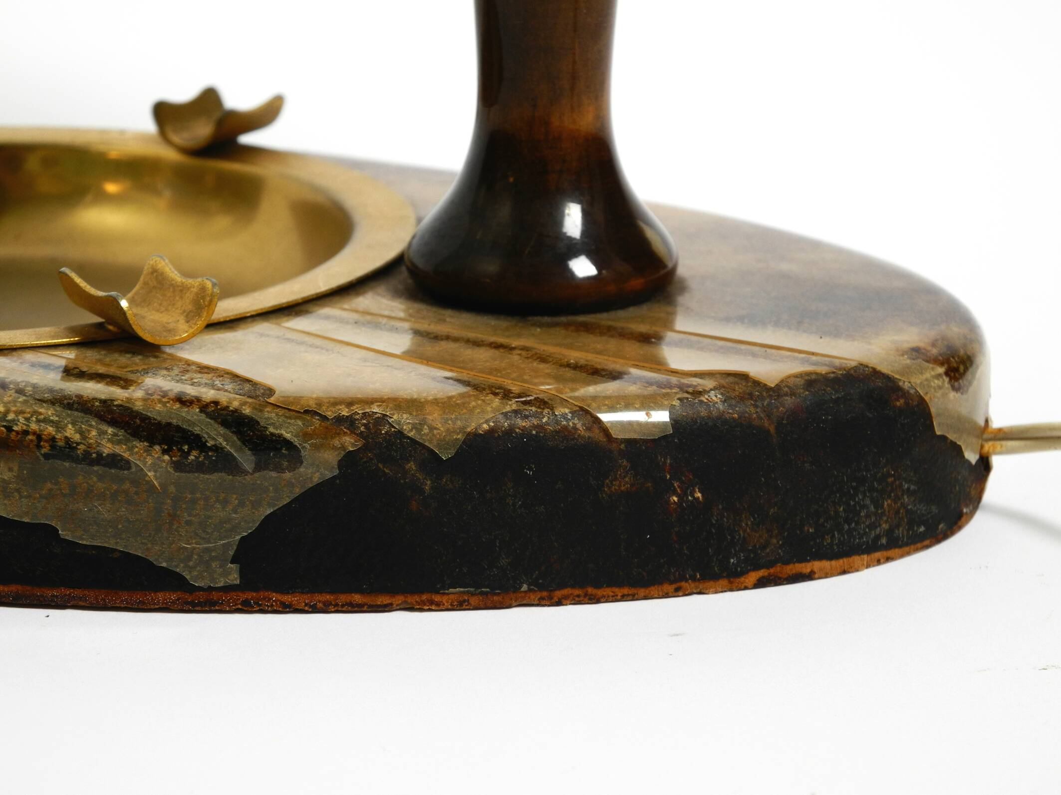 Mid Century italian table lamp with ashtray like a lantern by Aldo Tura