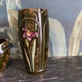 Rare Art Nouveau Ensemble circa 1900 – Glazed ceramic with iris decoration – Trio