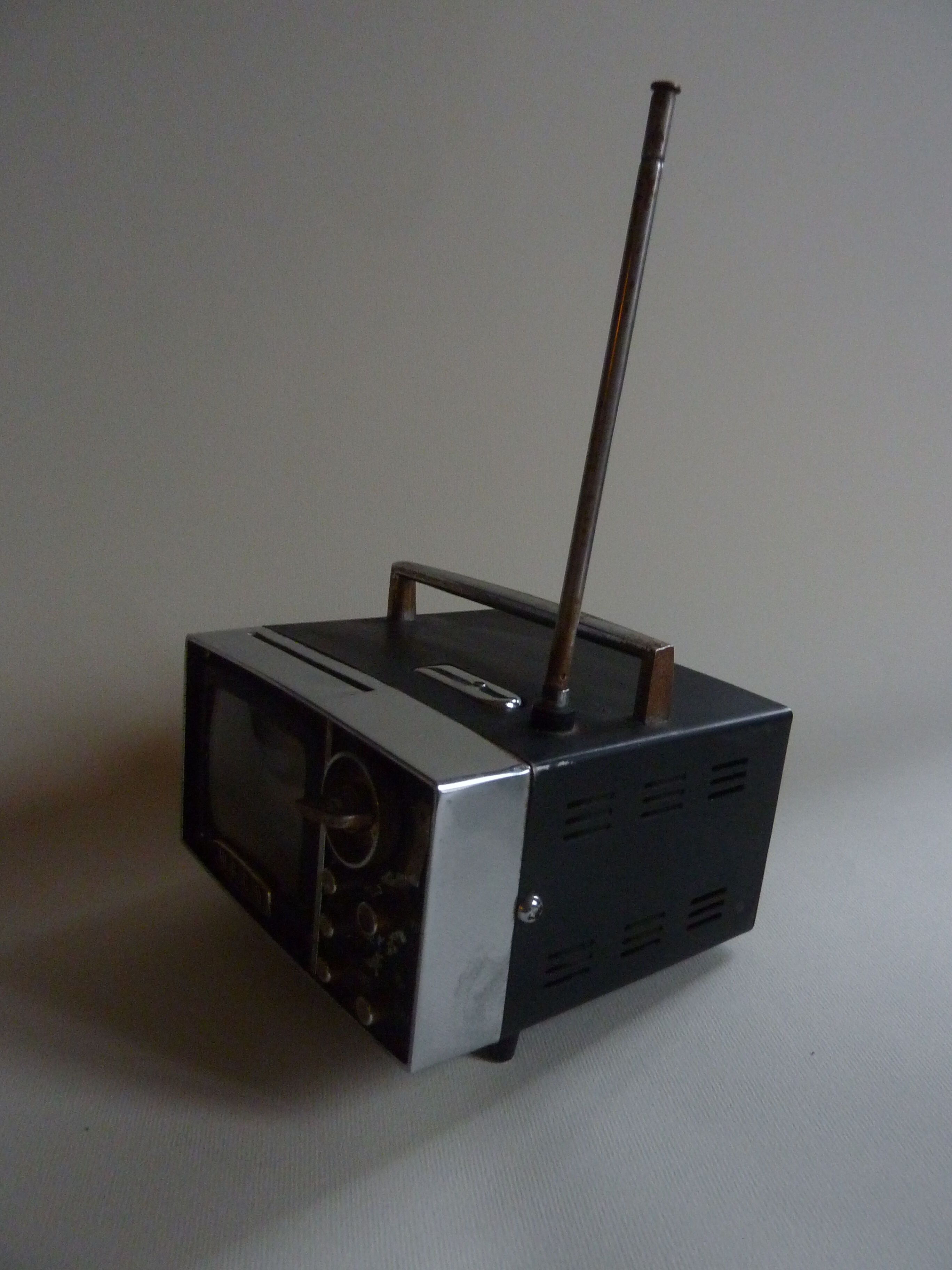 Vintage tv WACO lighter  briquet passe vue