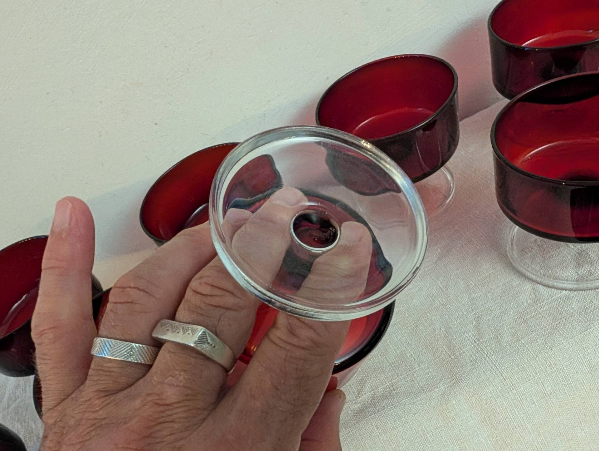 10 ruby glass cups, 1970s