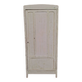 Armoire parisienne vintage