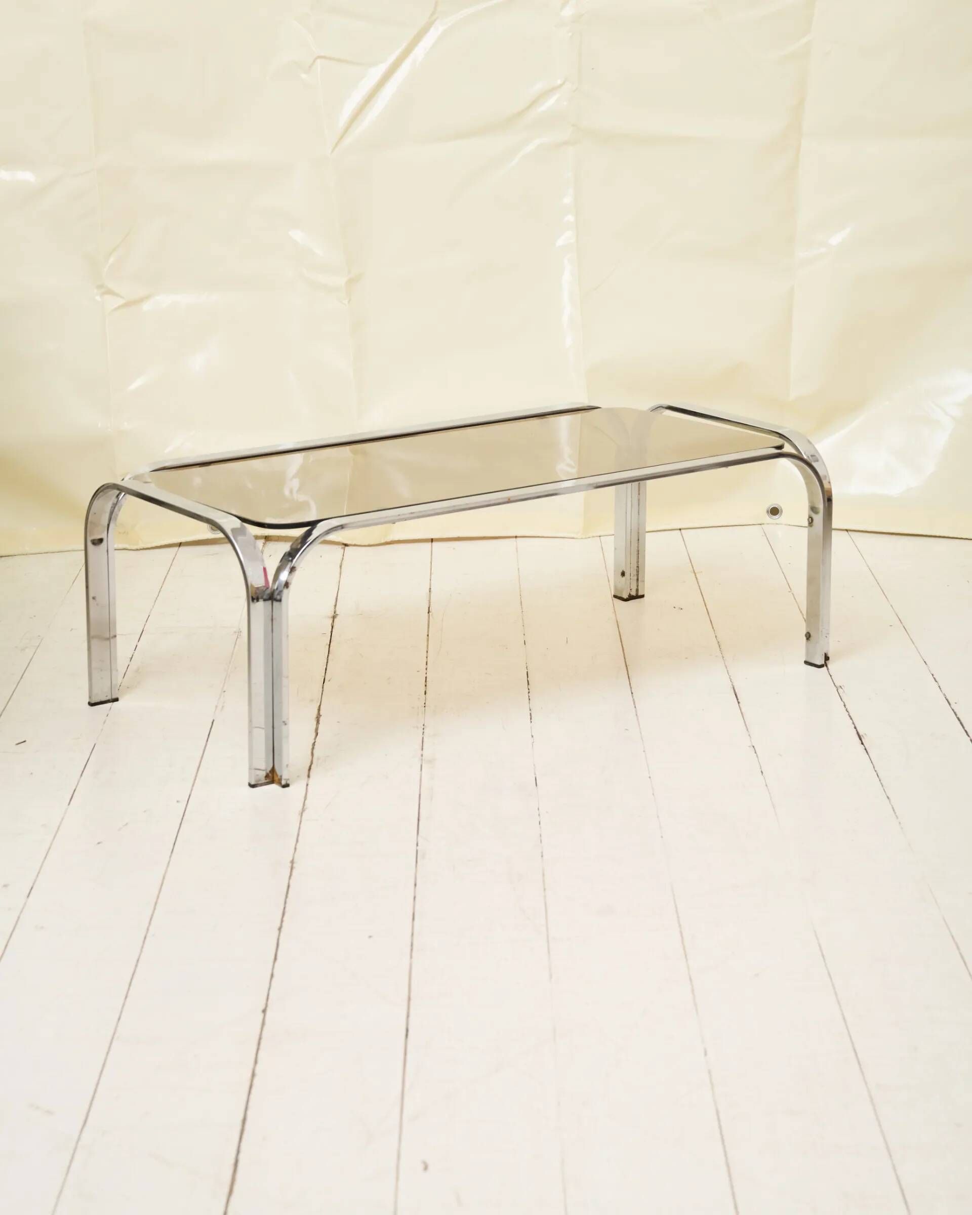 Table basse en chrome et verre fumé "Mozambo", Italie, 1970s