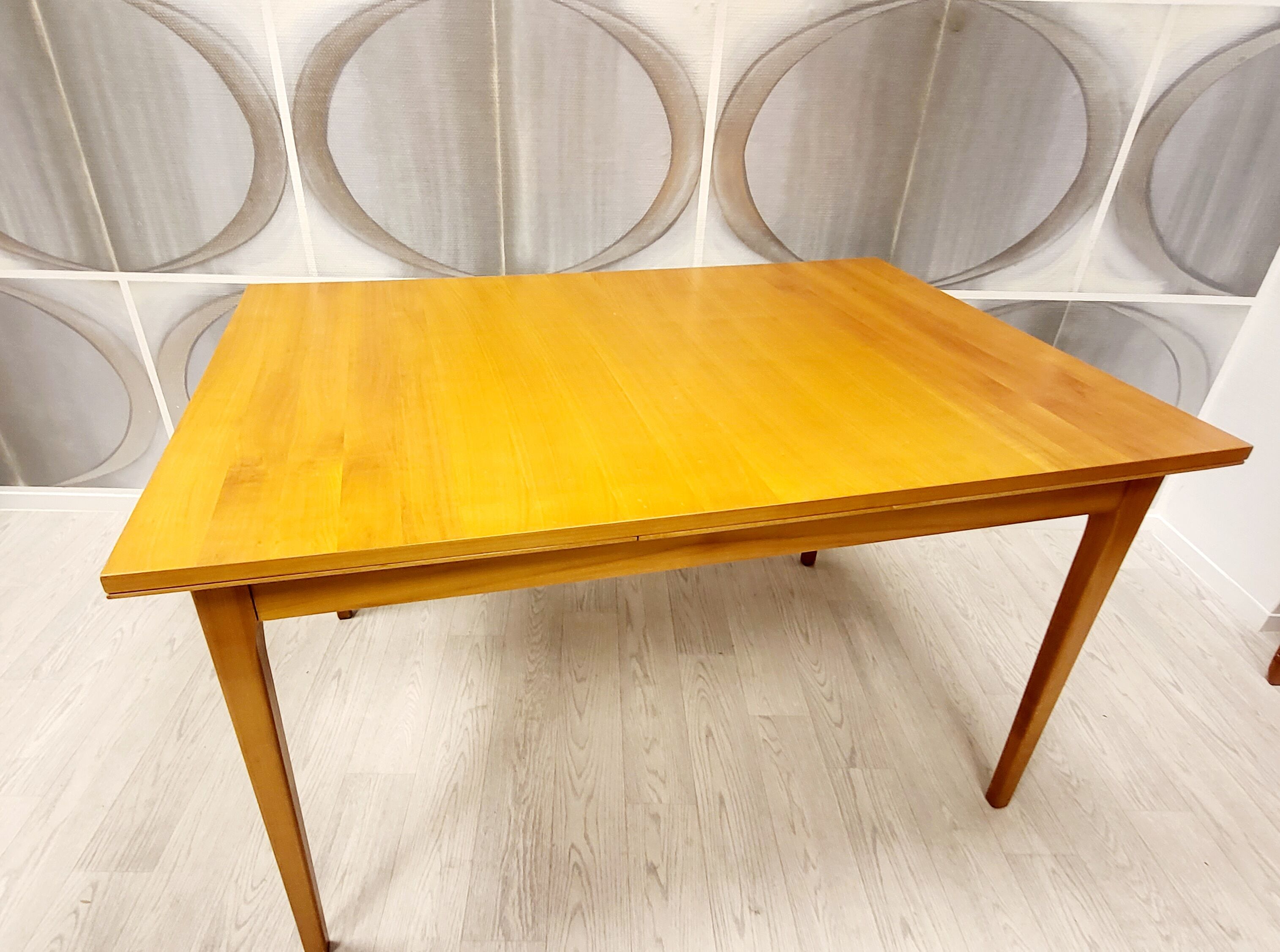 Large extendable table Lübke to 220 cm