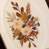 Bouquet frame of dried flowers