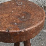 Farmhouse tripod stool in oak