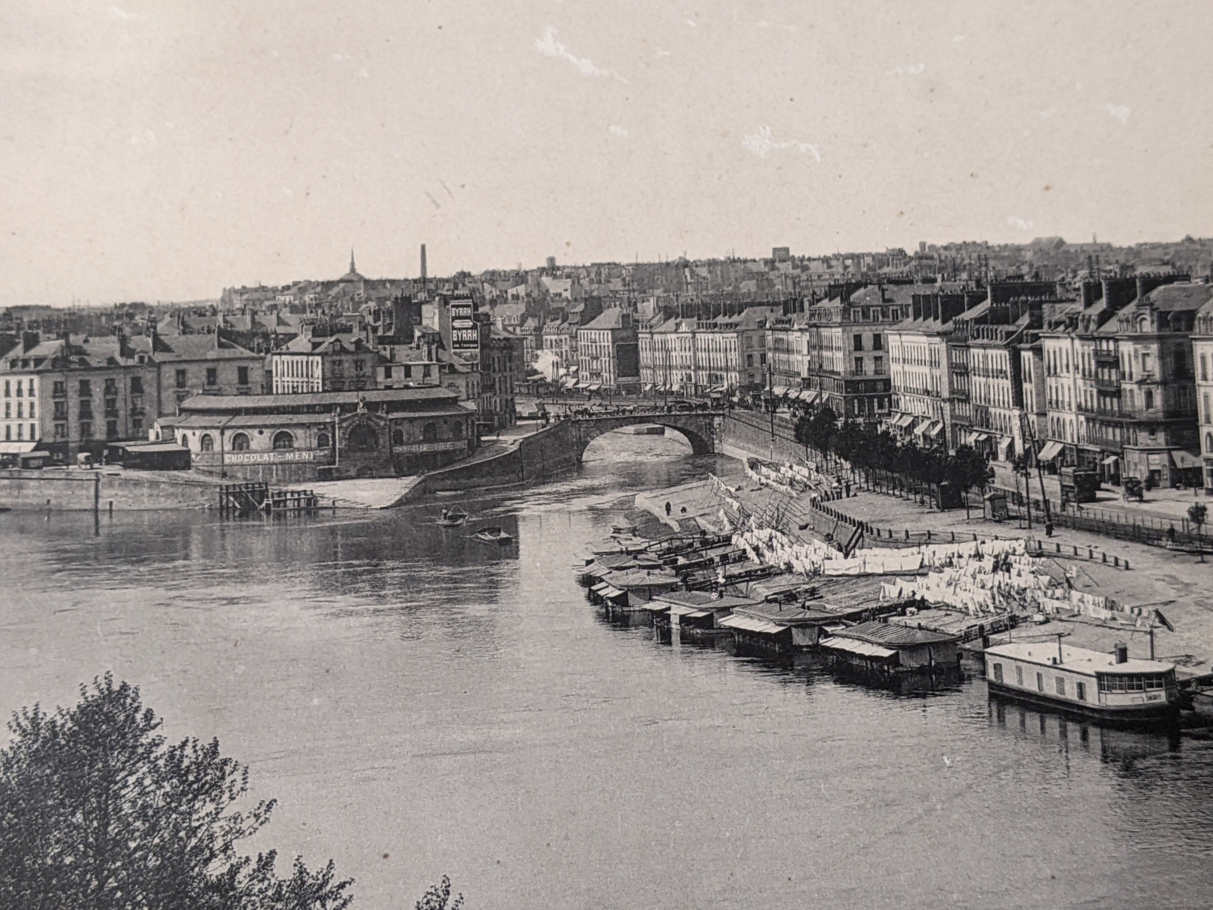 old panoramic poster of Nantes