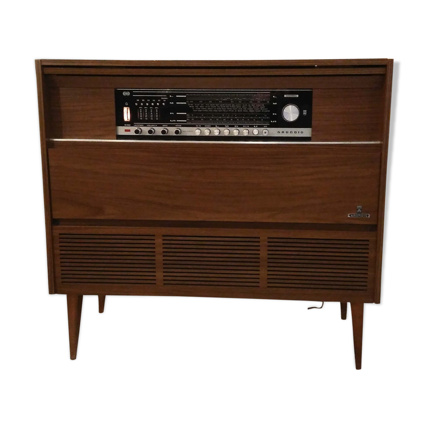 Grundig radio furniture 60 foot compass