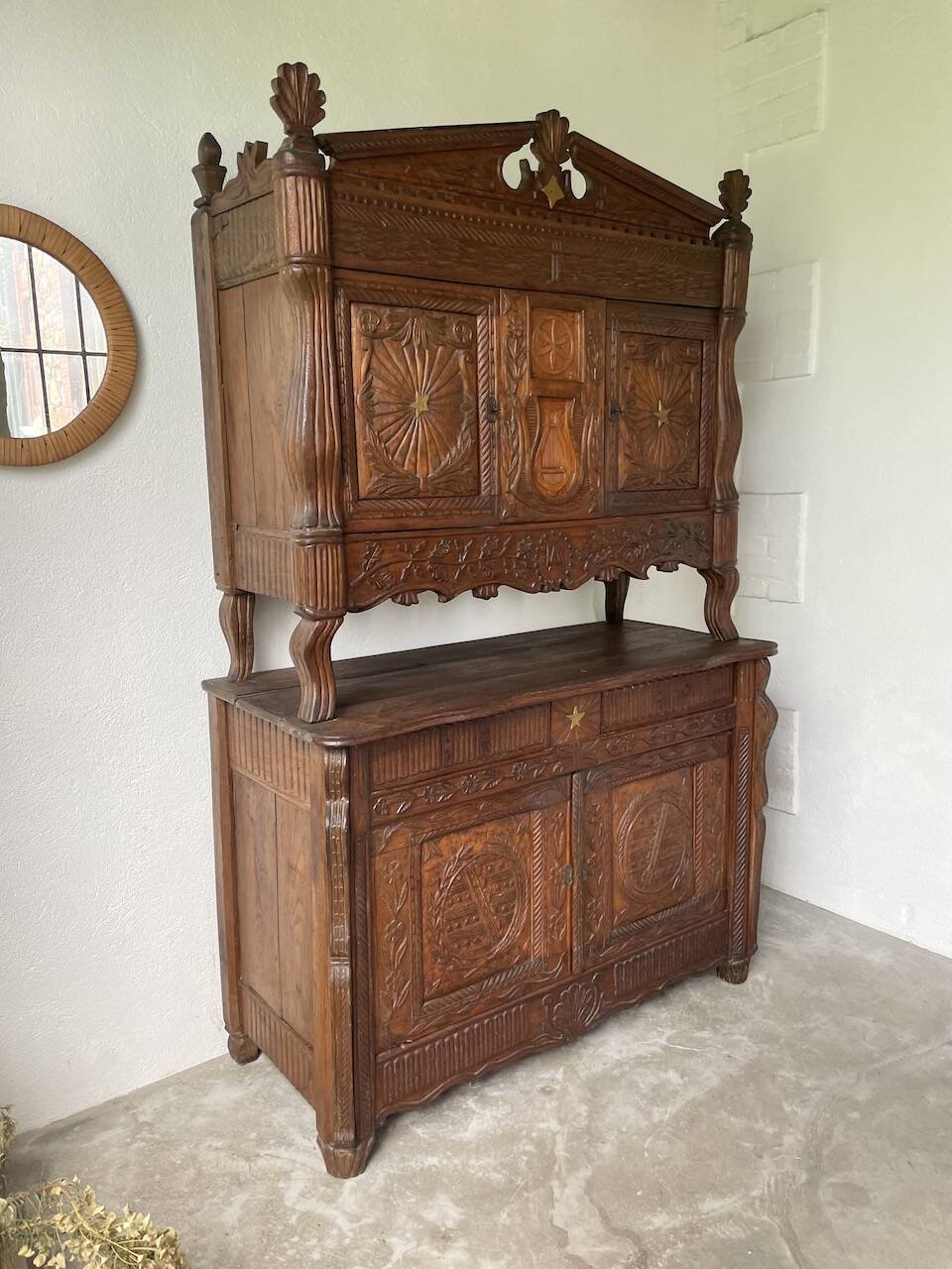 Auvergne brutalist folk art furniture 1890