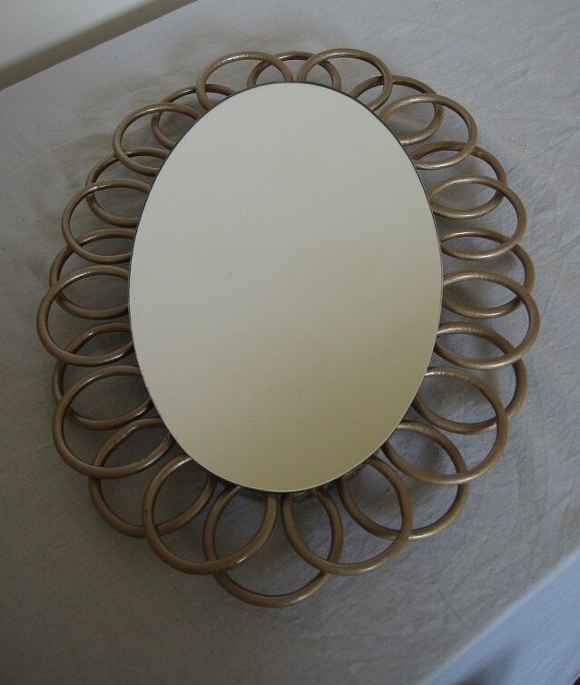 Mirror oval rattan 29cm x 40cm