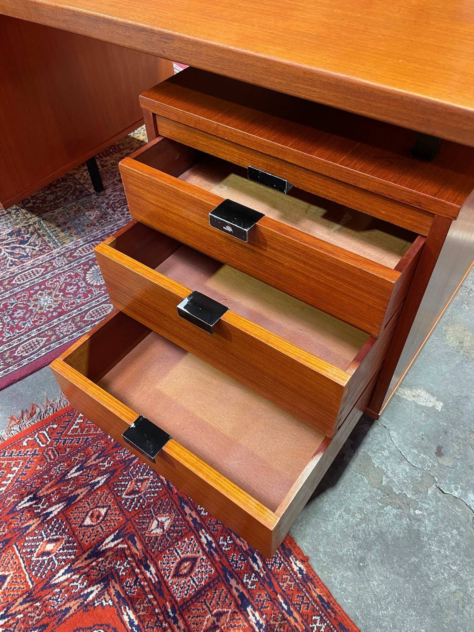 Bureau vintage par Jacques Hitier années 50