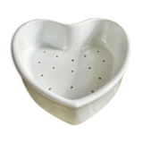 Heart-shaped fruit drainer dish