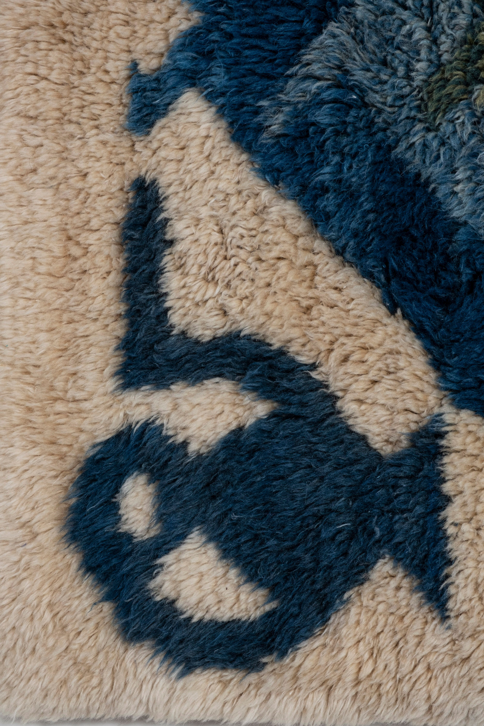 Vintage Turkish Mohair Tulu Rug 125 x 180 cm