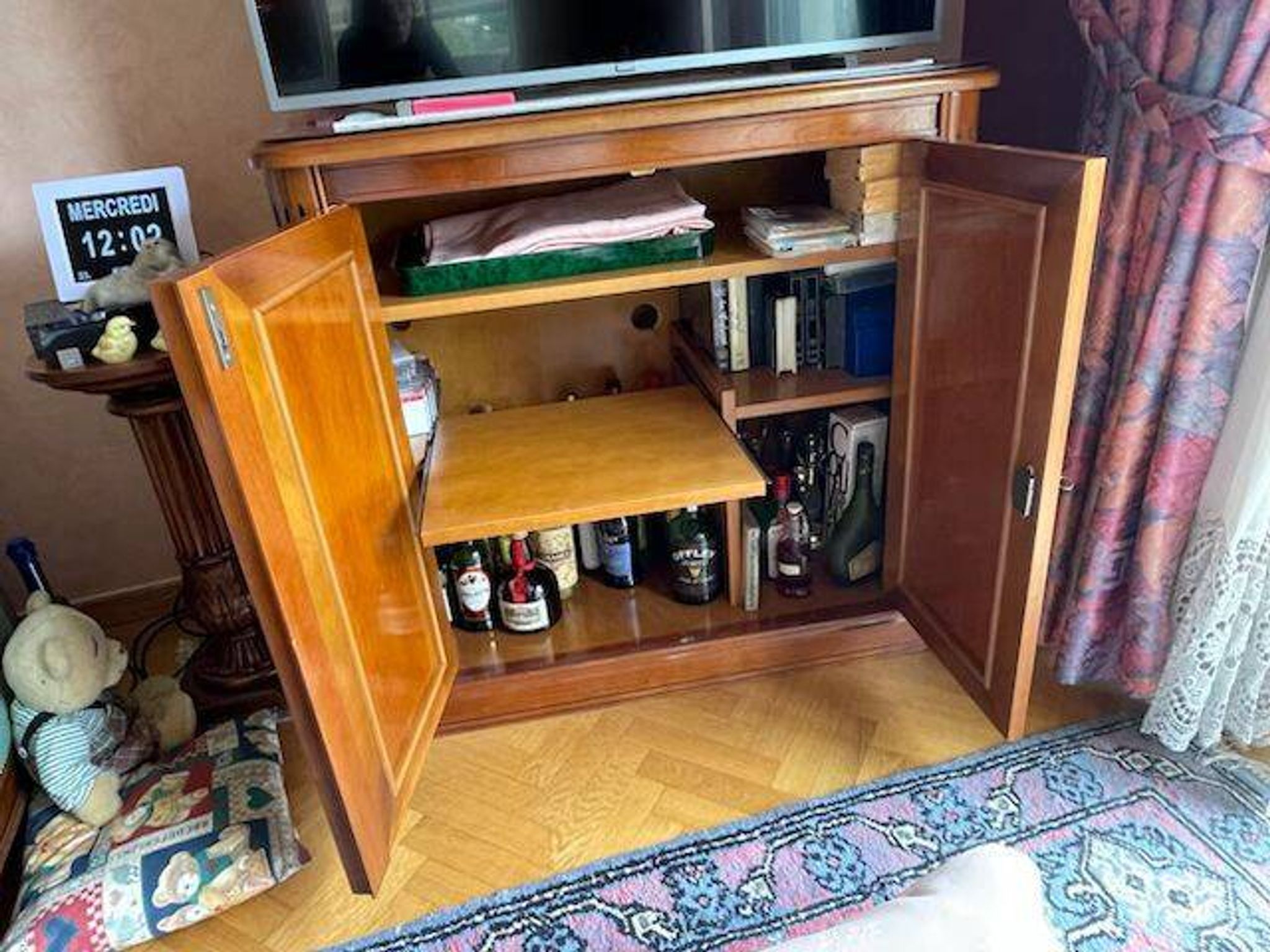 Tv-video-bar furniture
