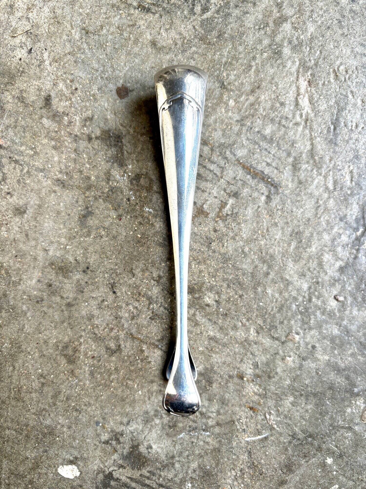 Christofle sugar tongs in silver metal